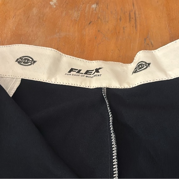 Dickies - Picture 4 of 6